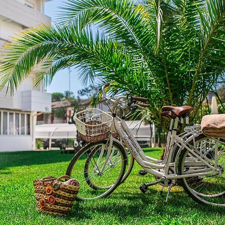 Hotel Jasminum Bibione Esterno foto