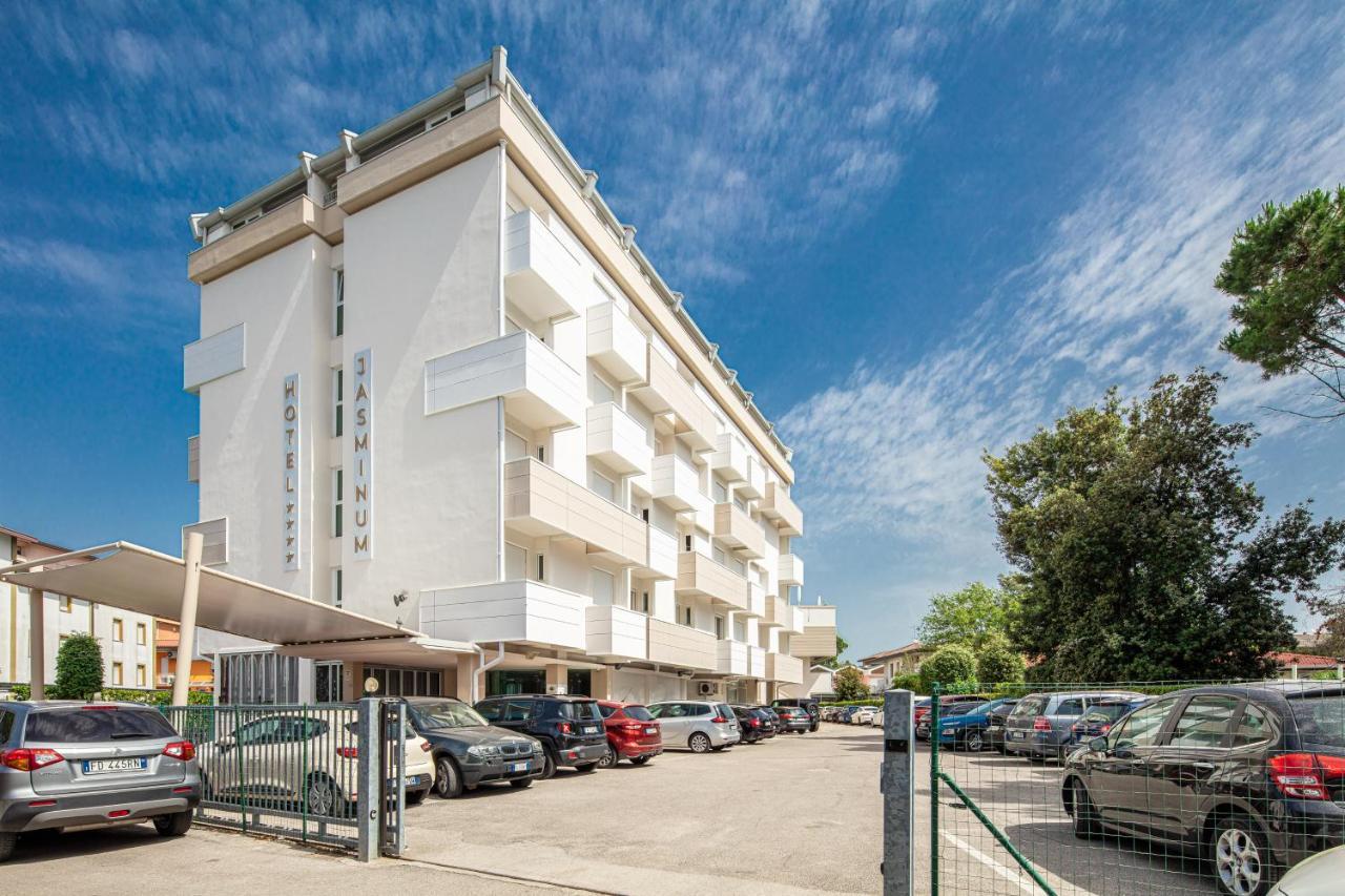 Hotel Jasminum Bibione Esterno foto