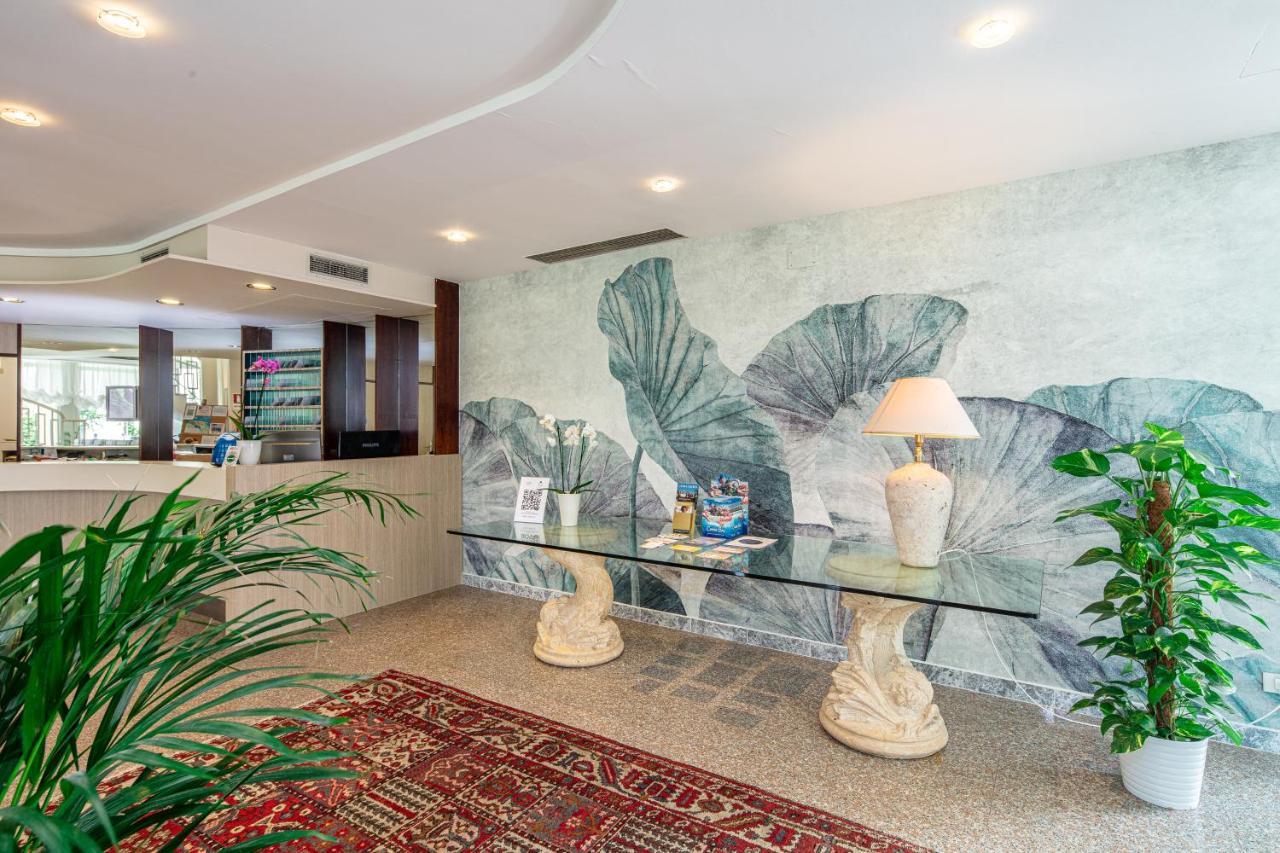 Hotel Jasminum Bibione Esterno foto