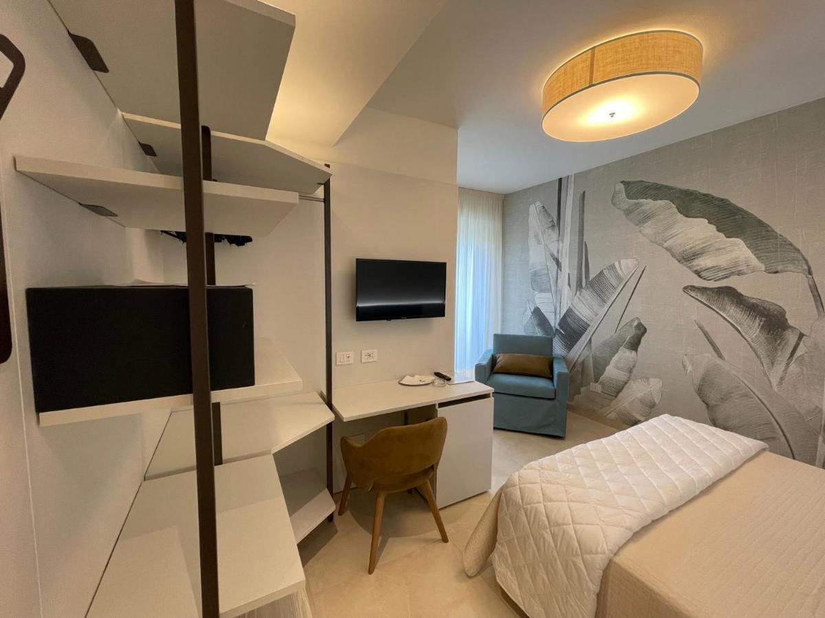 Hotel Jasminum Bibione Esterno foto