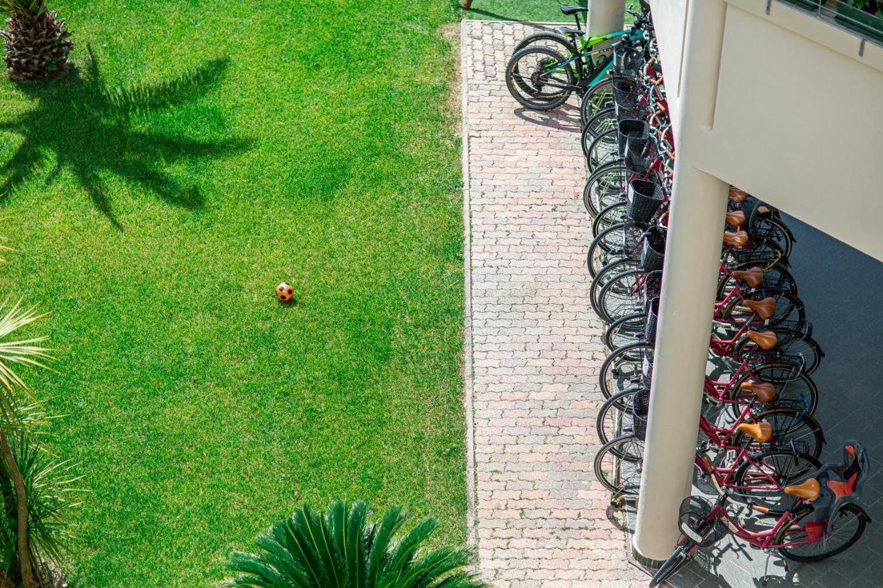 Hotel Jasminum Bibione Esterno foto