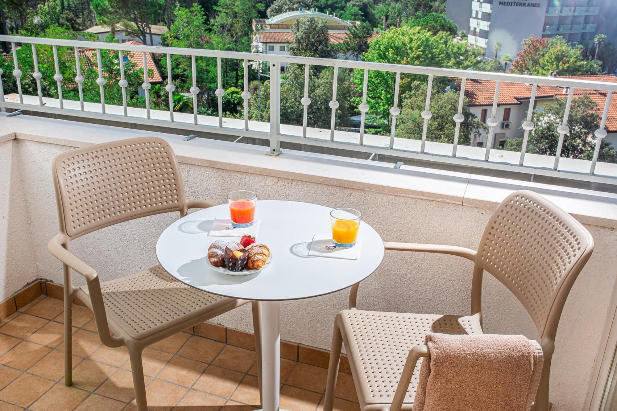 Hotel Jasminum Bibione Esterno foto